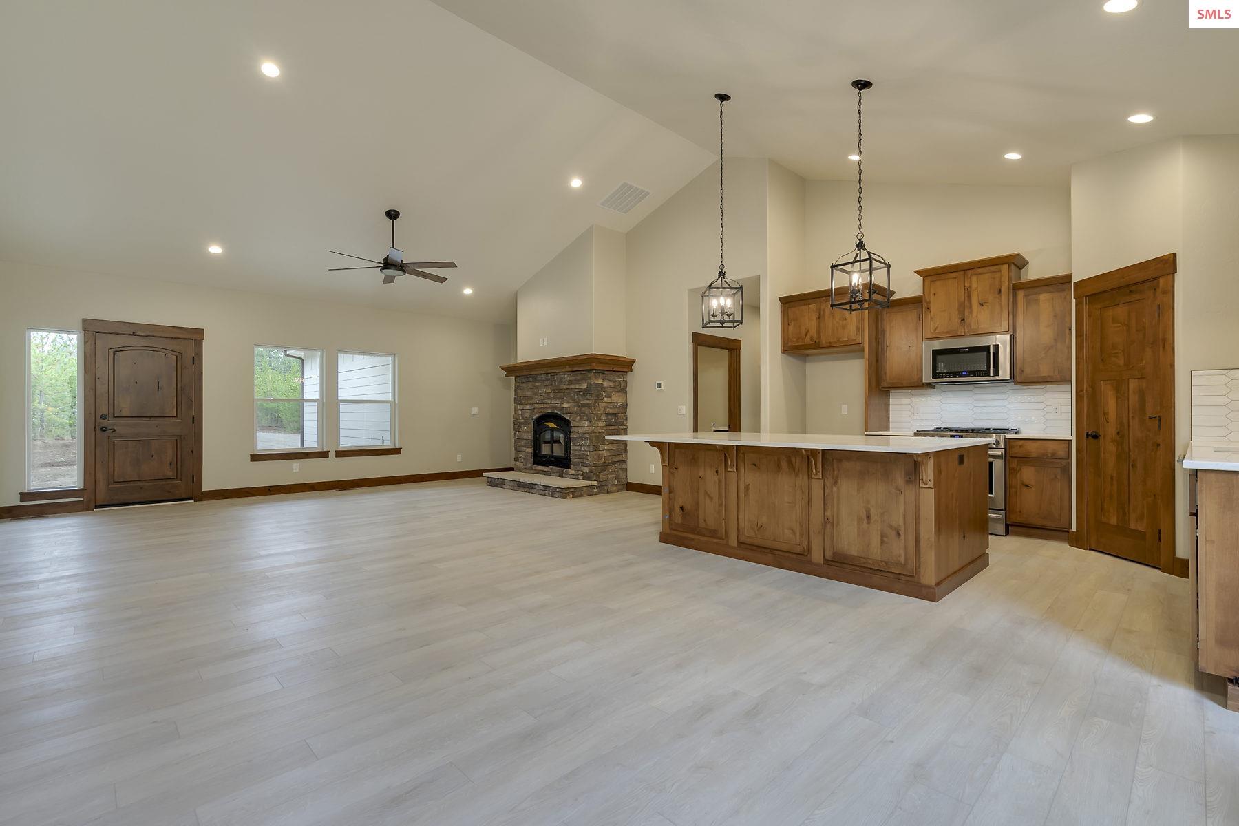 L1-b8 North Eclipse Road Rathdrum, ID 83858 - Photo 11 of 33
