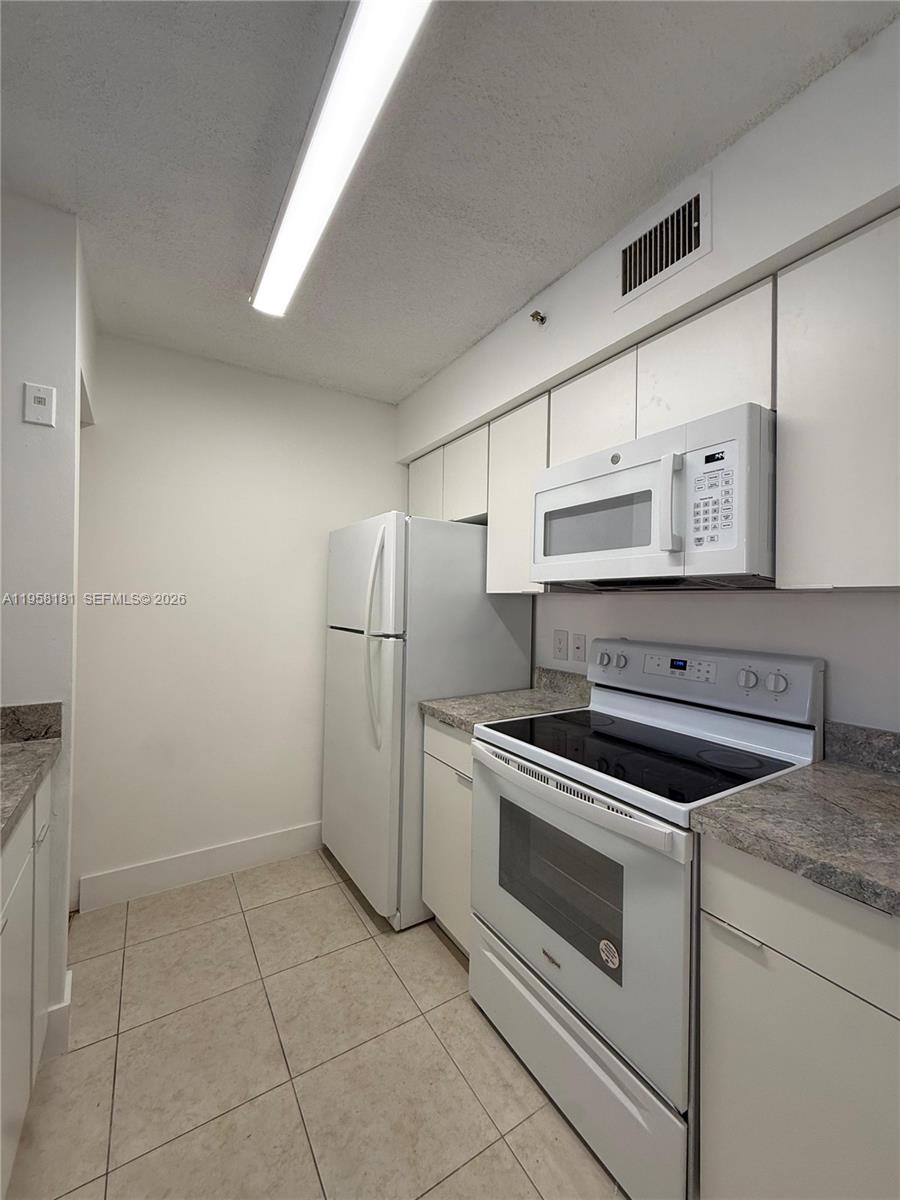 2103 Renaissance Boulevard, Unit 202 Miramar, FL 33025 - Photo 2 of 14