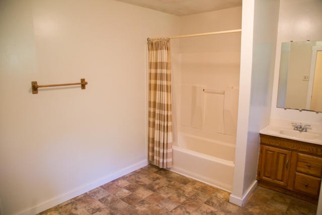 201 Buchanan Lane Clinton, TN 37716 - Photo 18 of 39