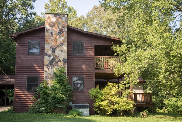 201 Buchanan Lane Clinton, TN 37716 - Photo 2 of 39