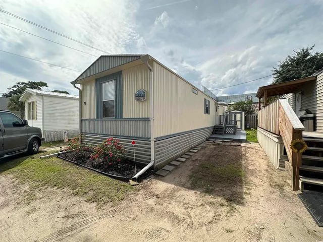 $90,000 | 406 9th Avenue South, Myrtle Beach, SC 29577