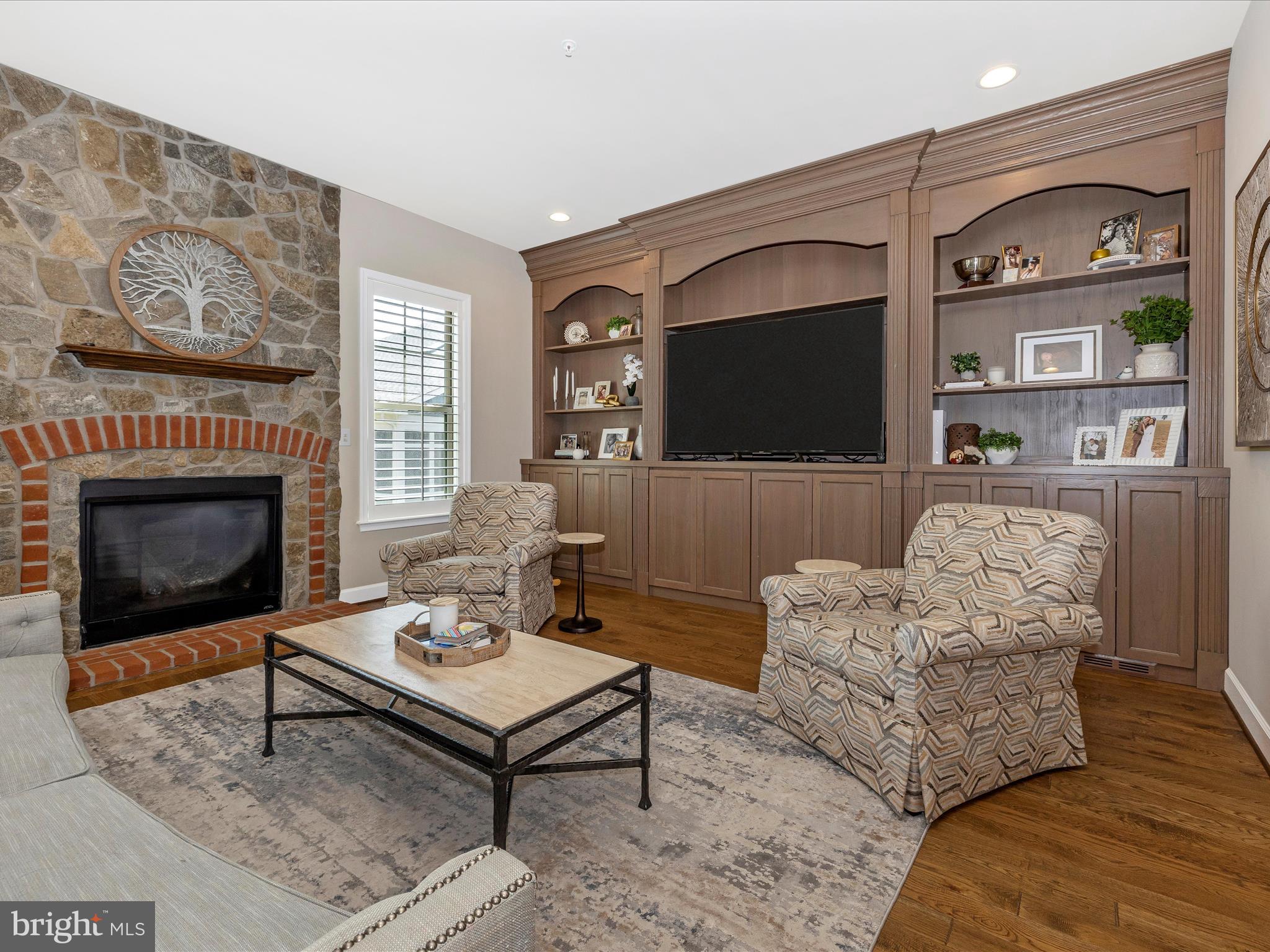 2668 Monocacy Ford Road Frederick, MD 21701 - Photo 15 of 63 Living Area