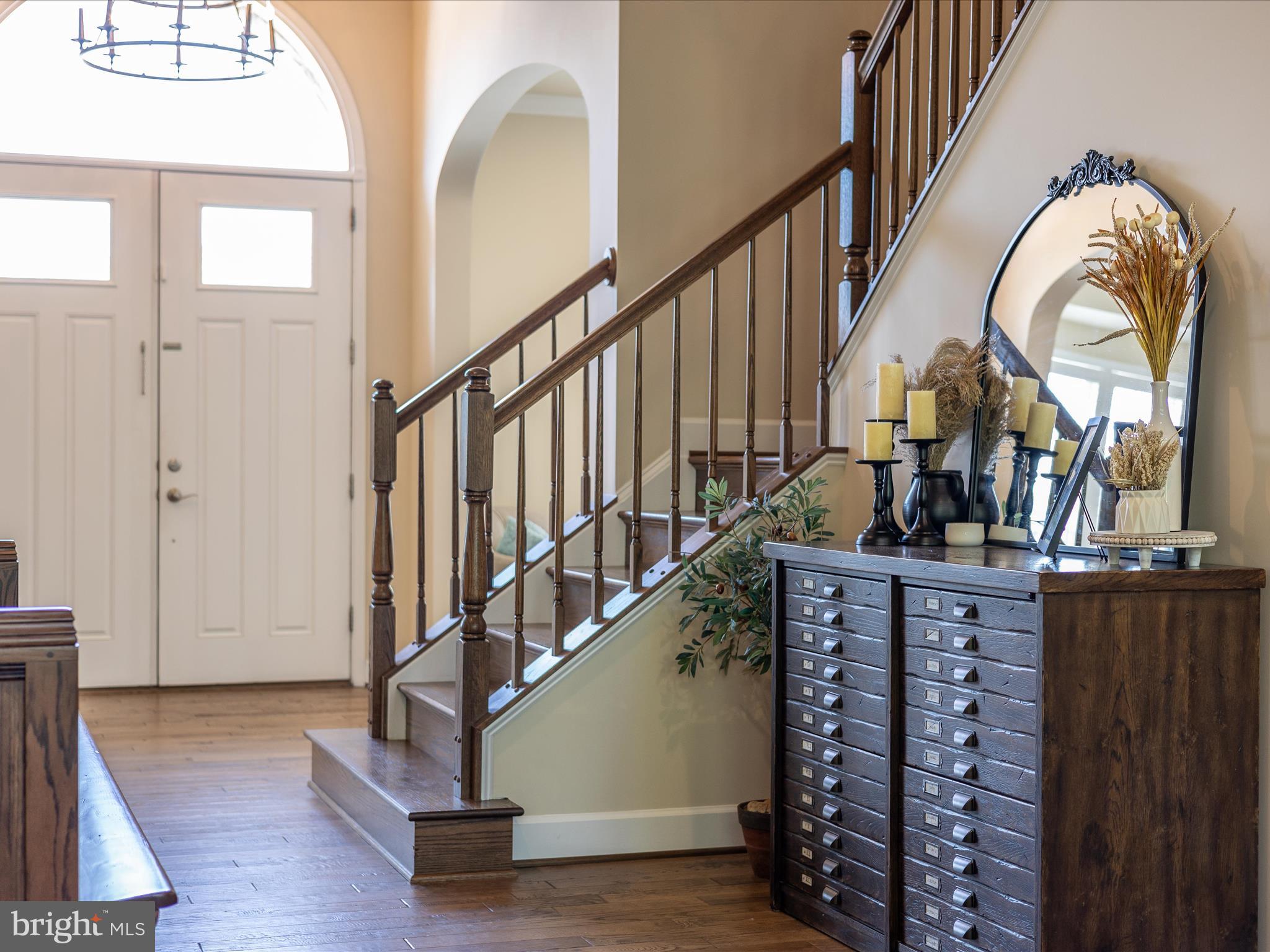 2668 Monocacy Ford Road Frederick, MD 21701 - Photo 4 of 63 Foyer Detail