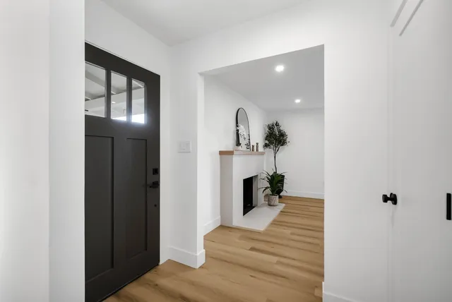 $1,249,000 | 20255 Yeandle Avenue, Castro Valley, CA 94546