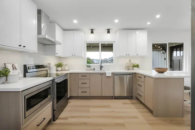 $1,249,000 | 20255 Yeandle Avenue, Castro Valley, CA 94546