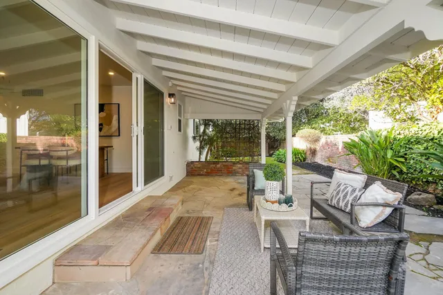 $1,249,000 | 20255 Yeandle Avenue, Castro Valley, CA 94546