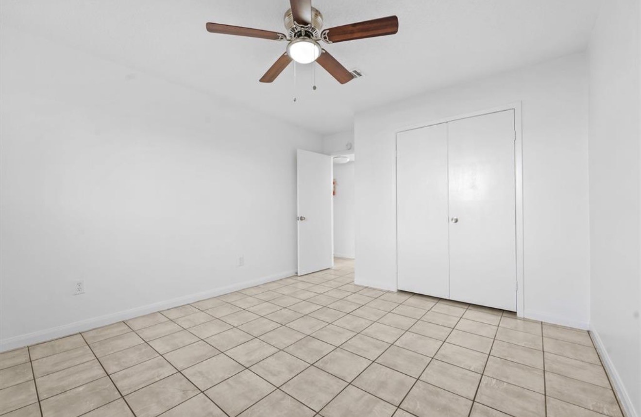 3428 Lantern Lane Baytown, TX 77521 - Photo 10 of 10