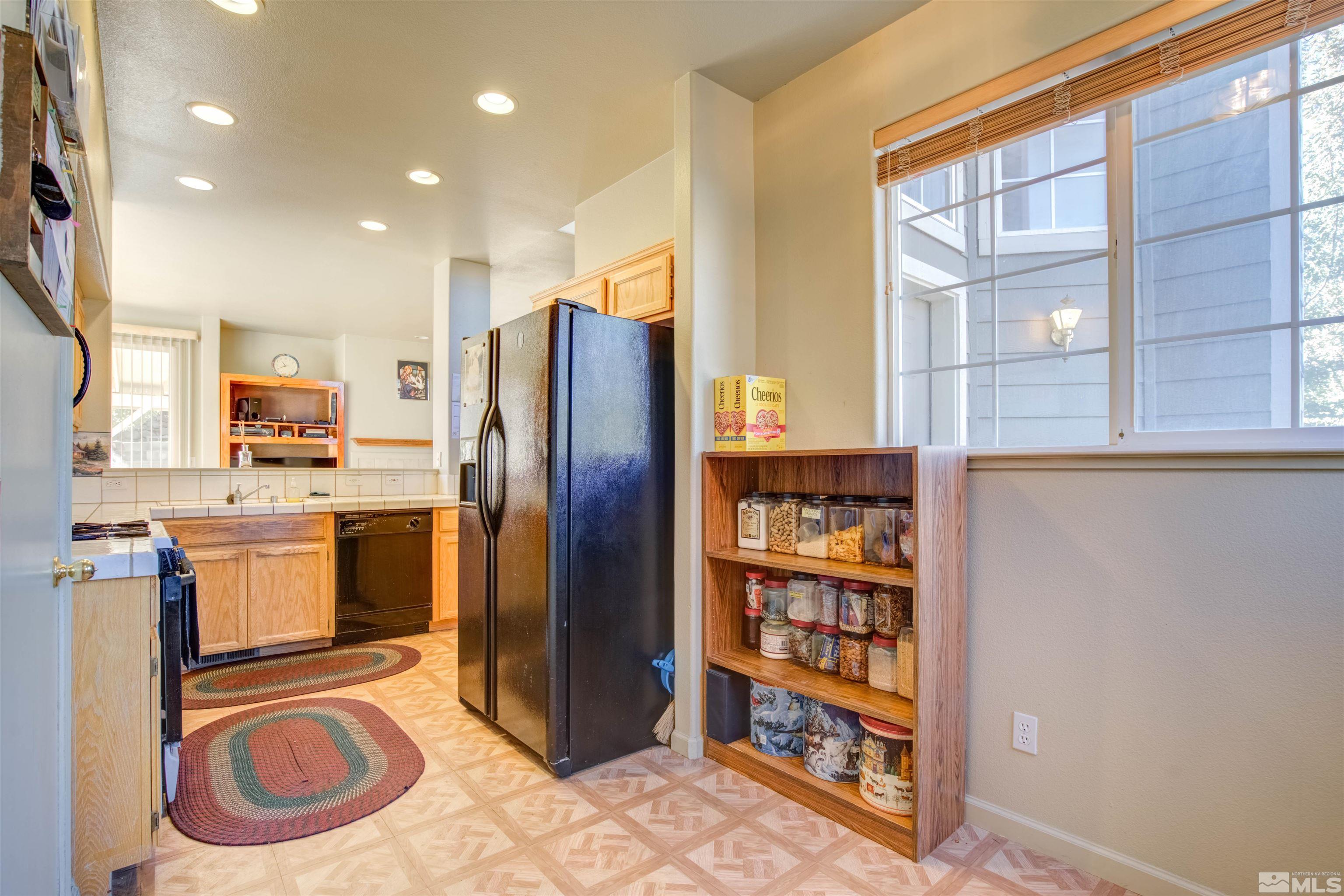 1026 Currie Reno, NV 89506 - Photo 11 of 40 Photo 11