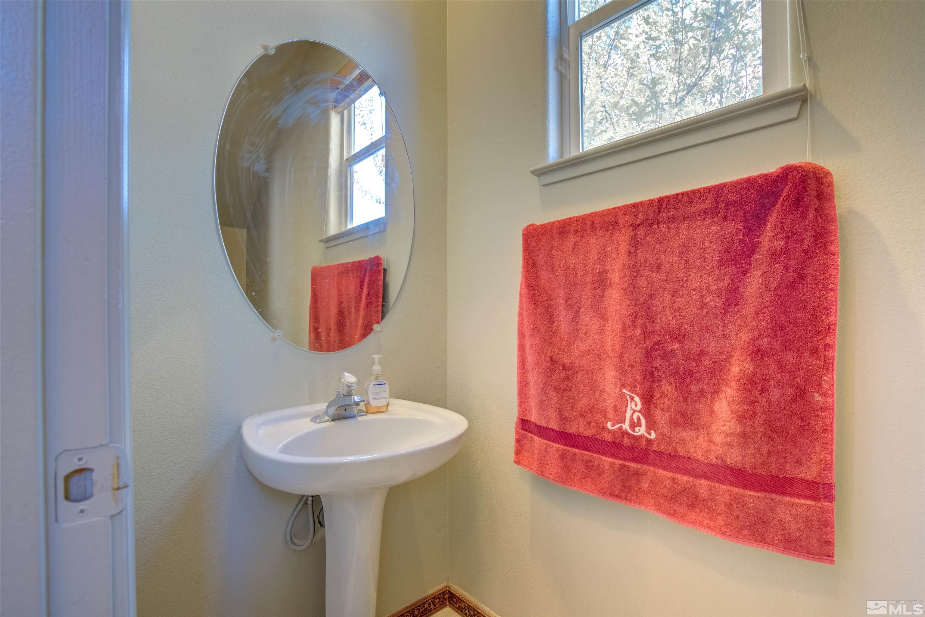 1026 Currie Reno, NV 89506 - Photo 13 of 40 Photo 13