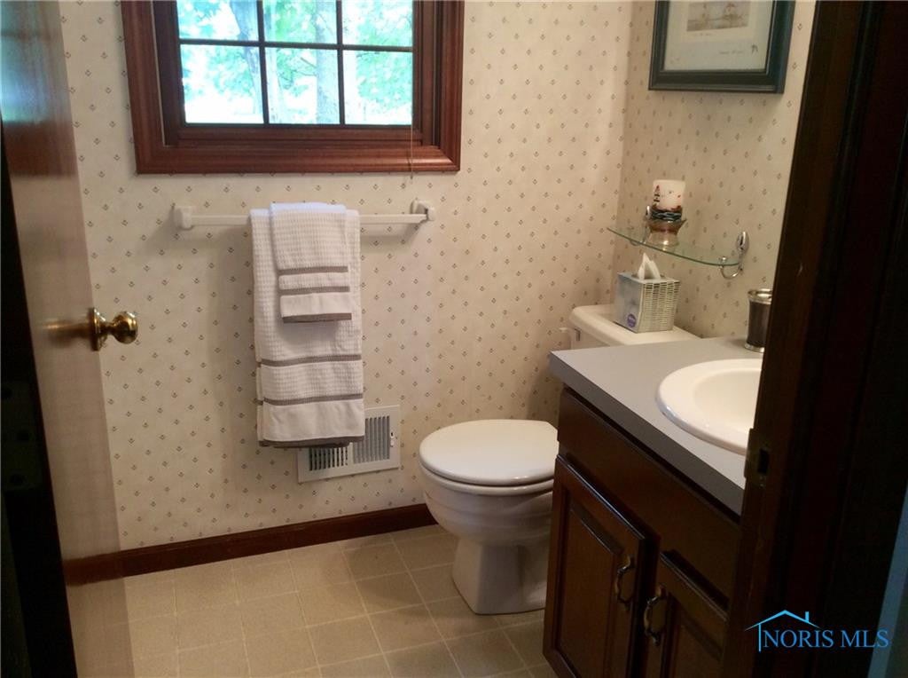 7961 Bittersweet Road Sylvania, OH 43560 - Photo 15 of 24 Gallery Image 15
