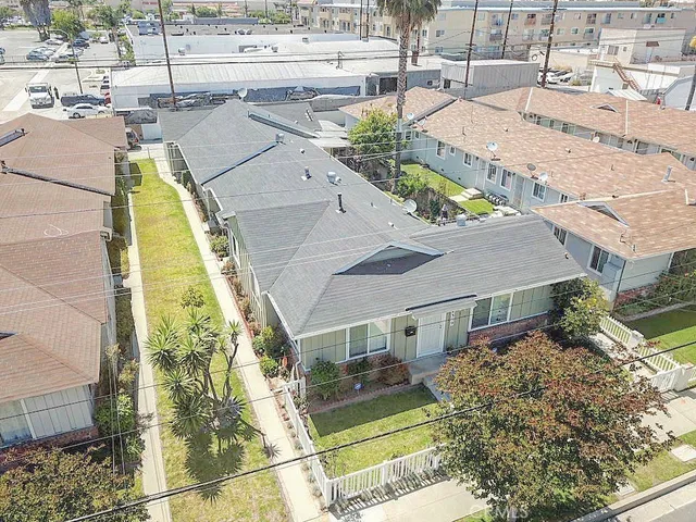 $2,450 | 24359 1/2 Pennsylvania Avenue, Lomita, CA 90717