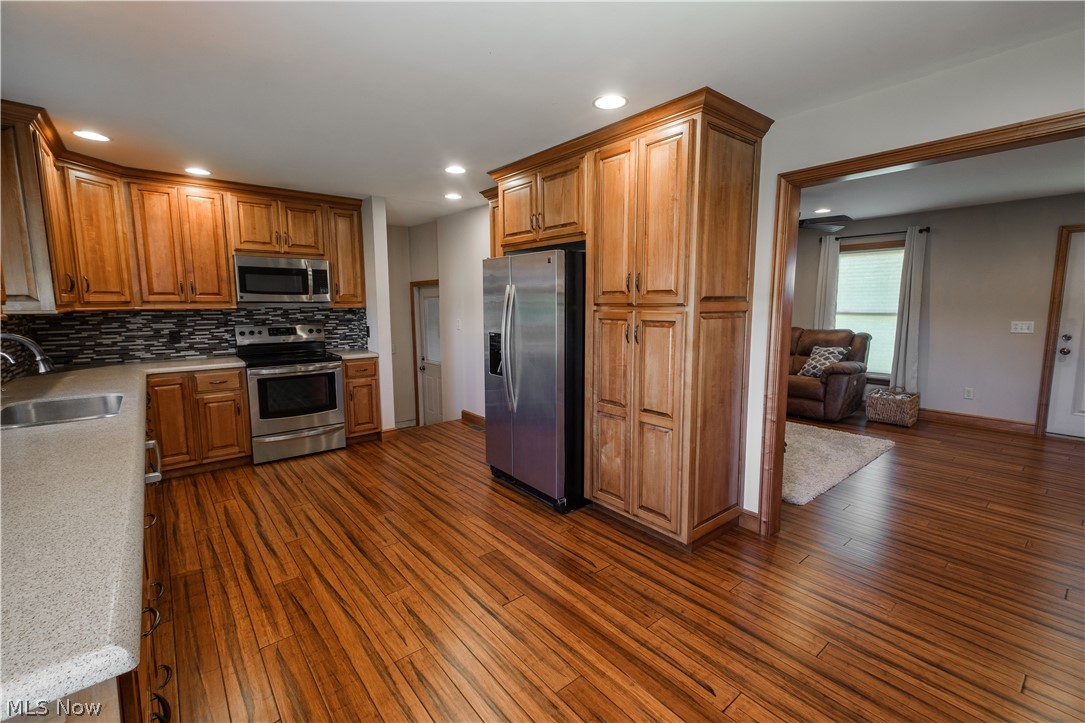 2403 Brokensword Road Bucyrus, OH 44820 - Photo 8 of 27
