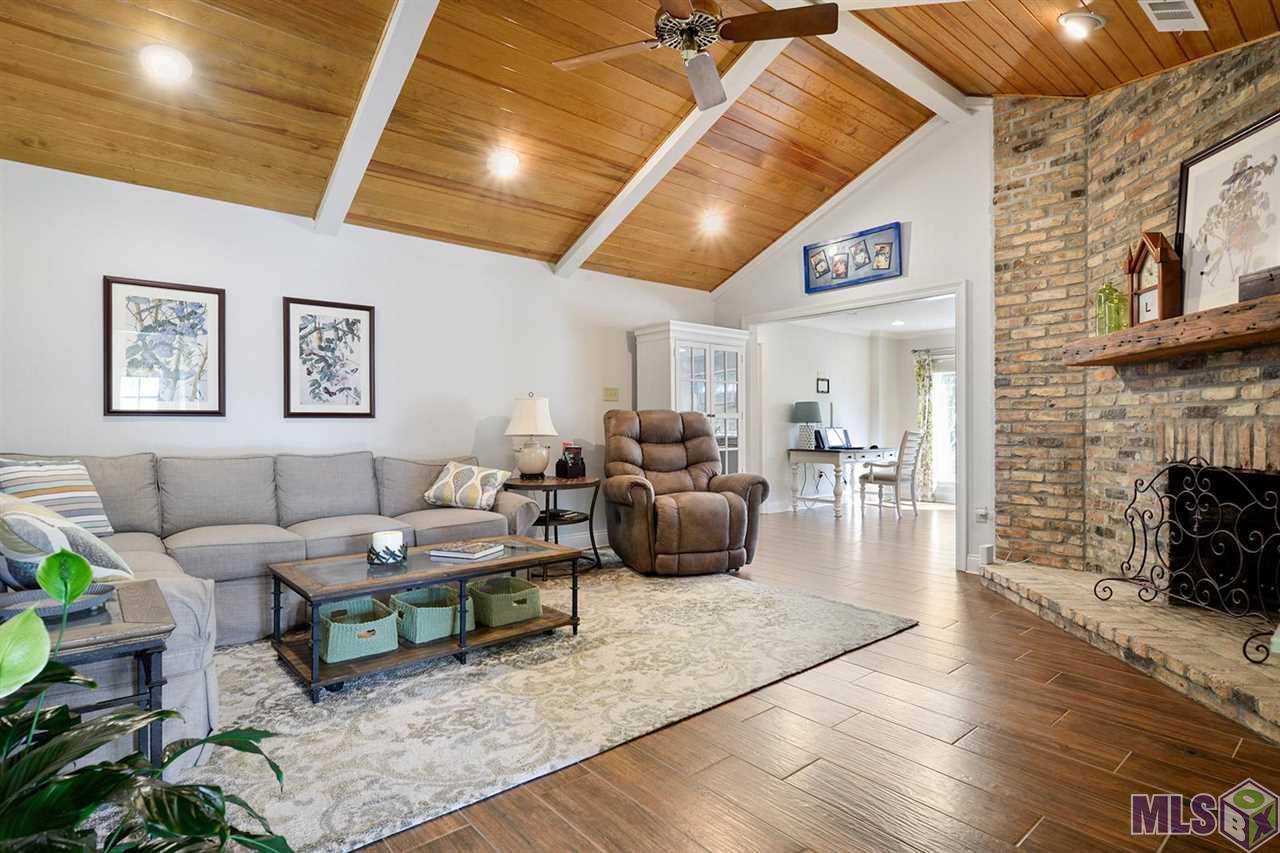 3033 Tall Timbers Road Baton Rouge, LA 70816 - Photo 3 of 23 Gallery Image 3