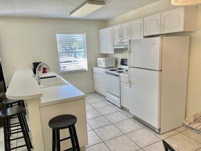 621 Northeast 3rd Avenue, Unit FRONT Delray Beach, FL 33444 - Photo 5 of 12 3rd-2