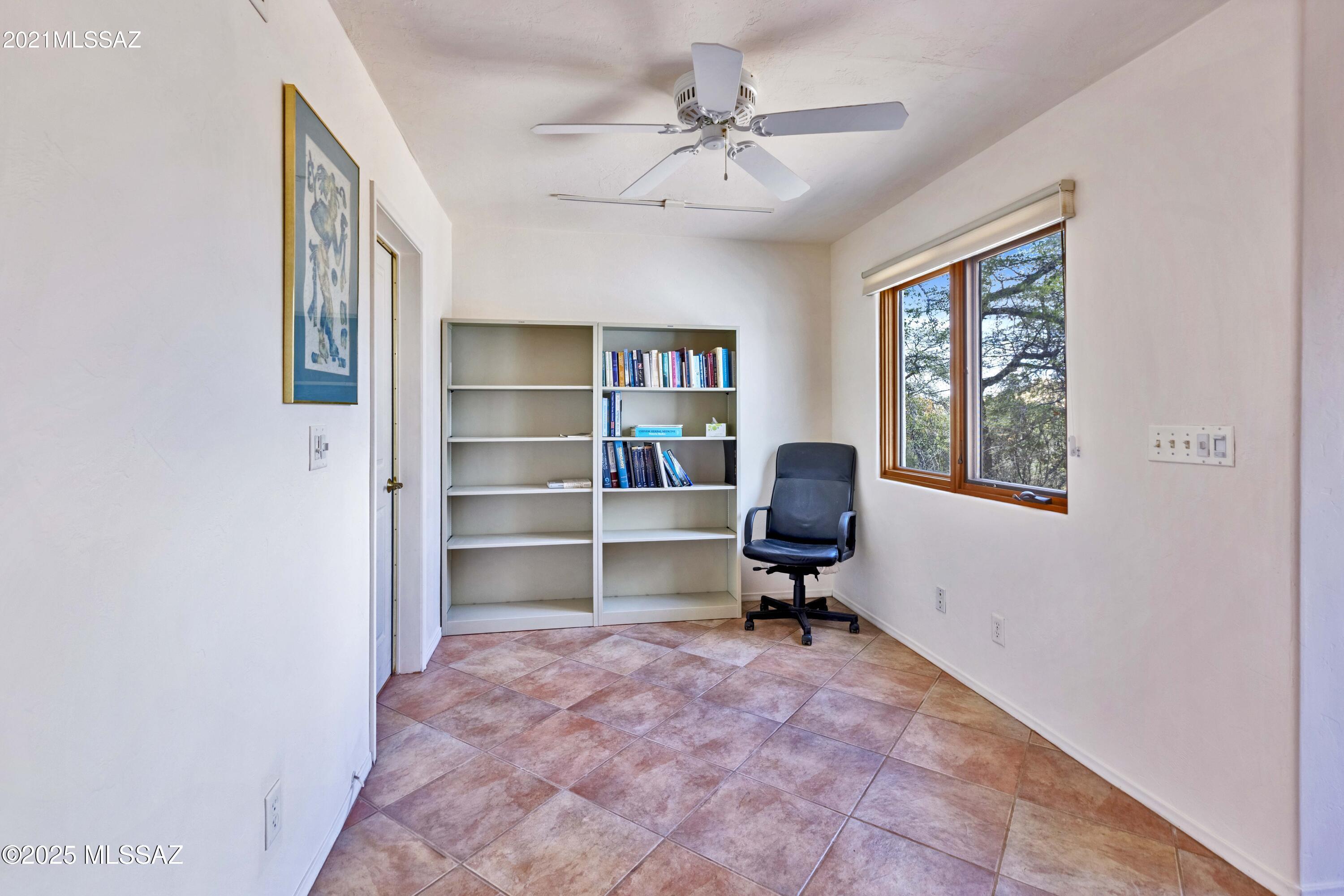 117 South Hobe Road Oracle, AZ 85623 - Photo 25 of 51
