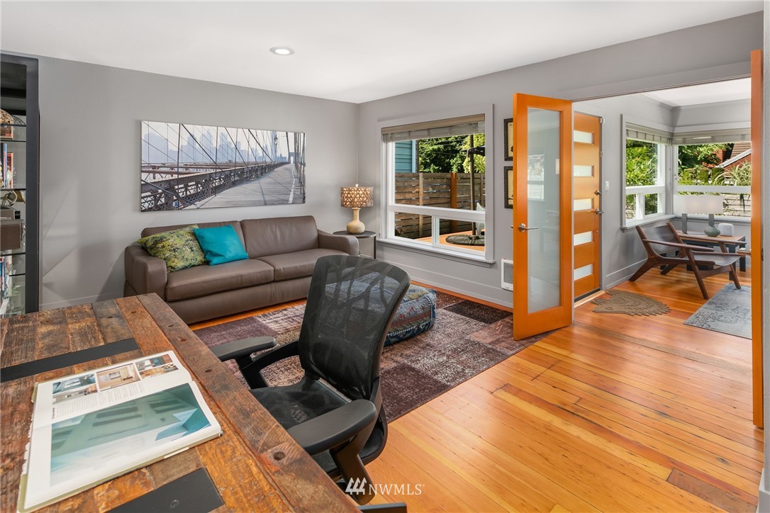 4535 Southwest Director Street Seattle, WA 98136 - Photo 12 of 25 Gallery Image 12