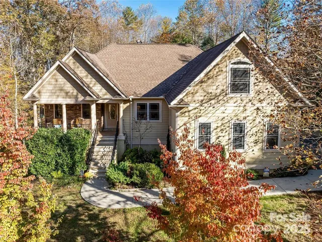 $750,000 | 40 Mountain Shadows Drive, Leicester, NC 28748