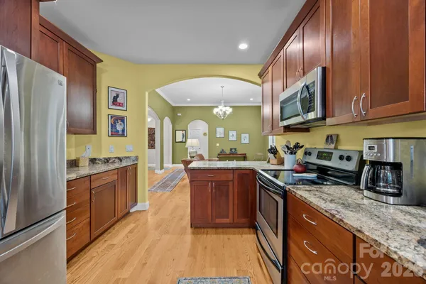 $749,000 | 40 Mountain Shadows Drive, Leicester, NC 28748