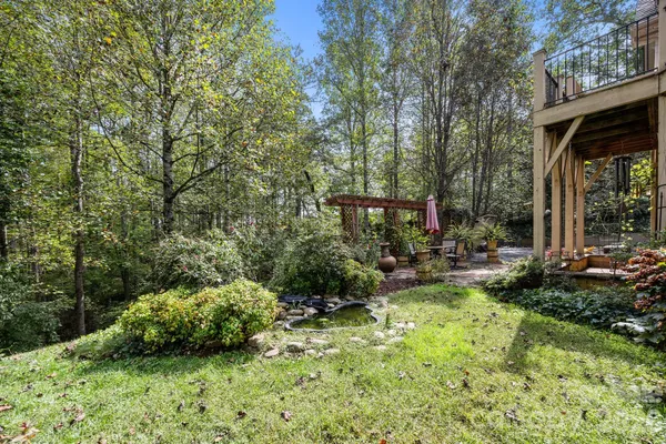 $749,000 | 40 Mountain Shadows Drive, Leicester, NC 28748