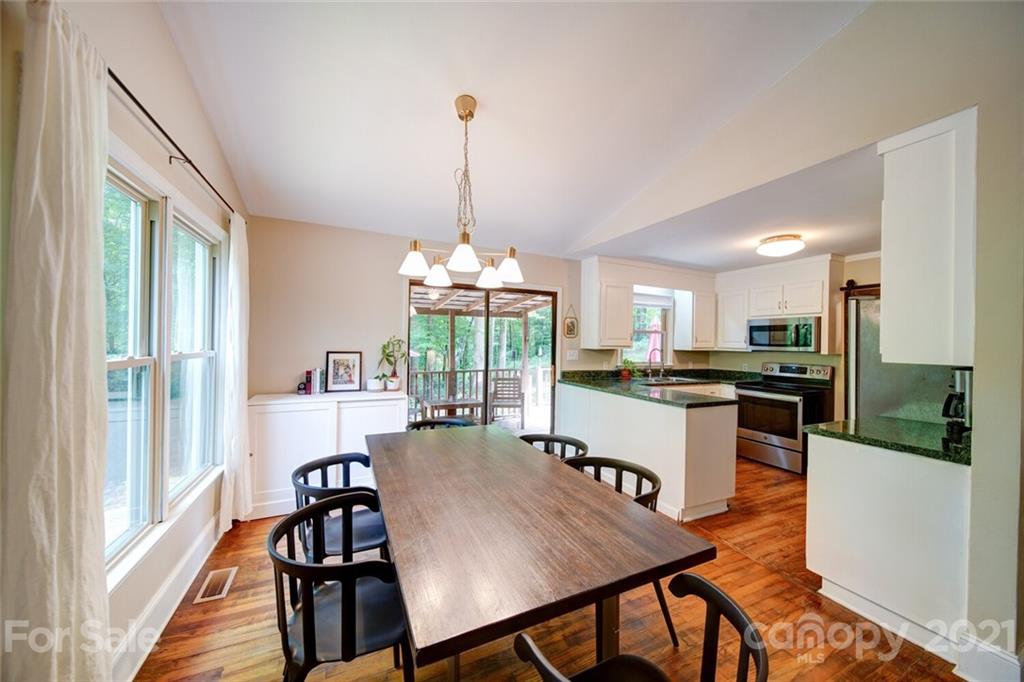 118 Holly Ridge Road Dallas, NC 28034 - Photo 14 of 44 Gallery Image 14