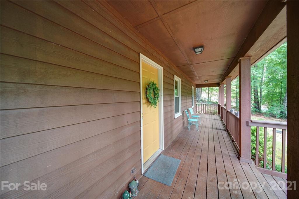 118 Holly Ridge Road Dallas, NC 28034 - Photo 8 of 44 Gallery Image 8