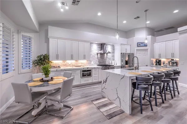 $914,000 | 2110 Ponticello Drive, Henderson, NV 89052