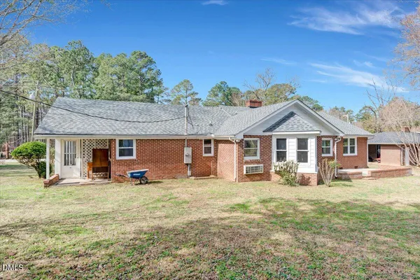 $254,900 | 1312 West Andrews Avenue, Henderson, NC 27536