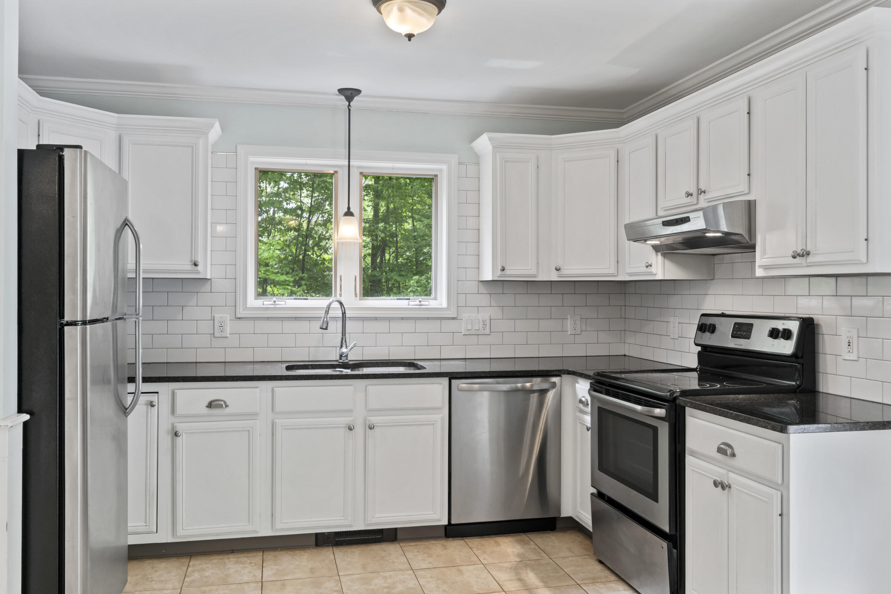 25 Partridge Lane Berwick, ME 03901 - Photo 3 of 61 25 Partridge Ln_0122