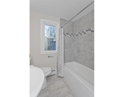 2 Stratford Road Holyoke, MA 01040 - Photo 16 of 40