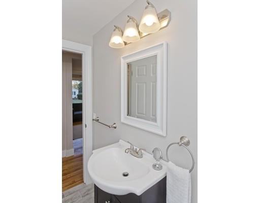 2 Stratford Road Holyoke, MA 01040 - Photo 19 of 40