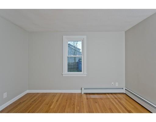 2 Stratford Road Holyoke, MA 01040 - Photo 21 of 40
