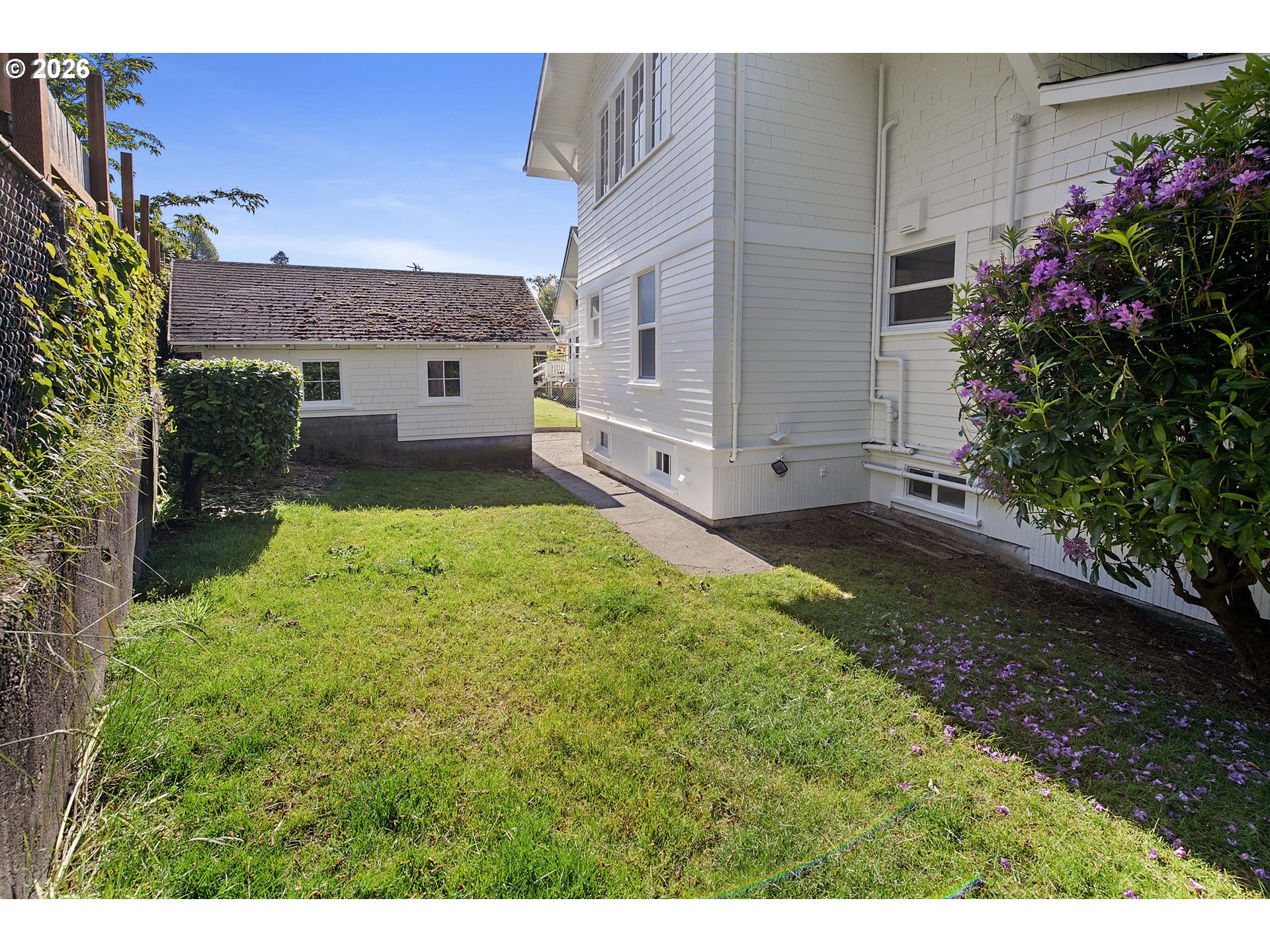671 Florence Avenue Astoria, OR 97103 - Photo 44 of 48 Backyard