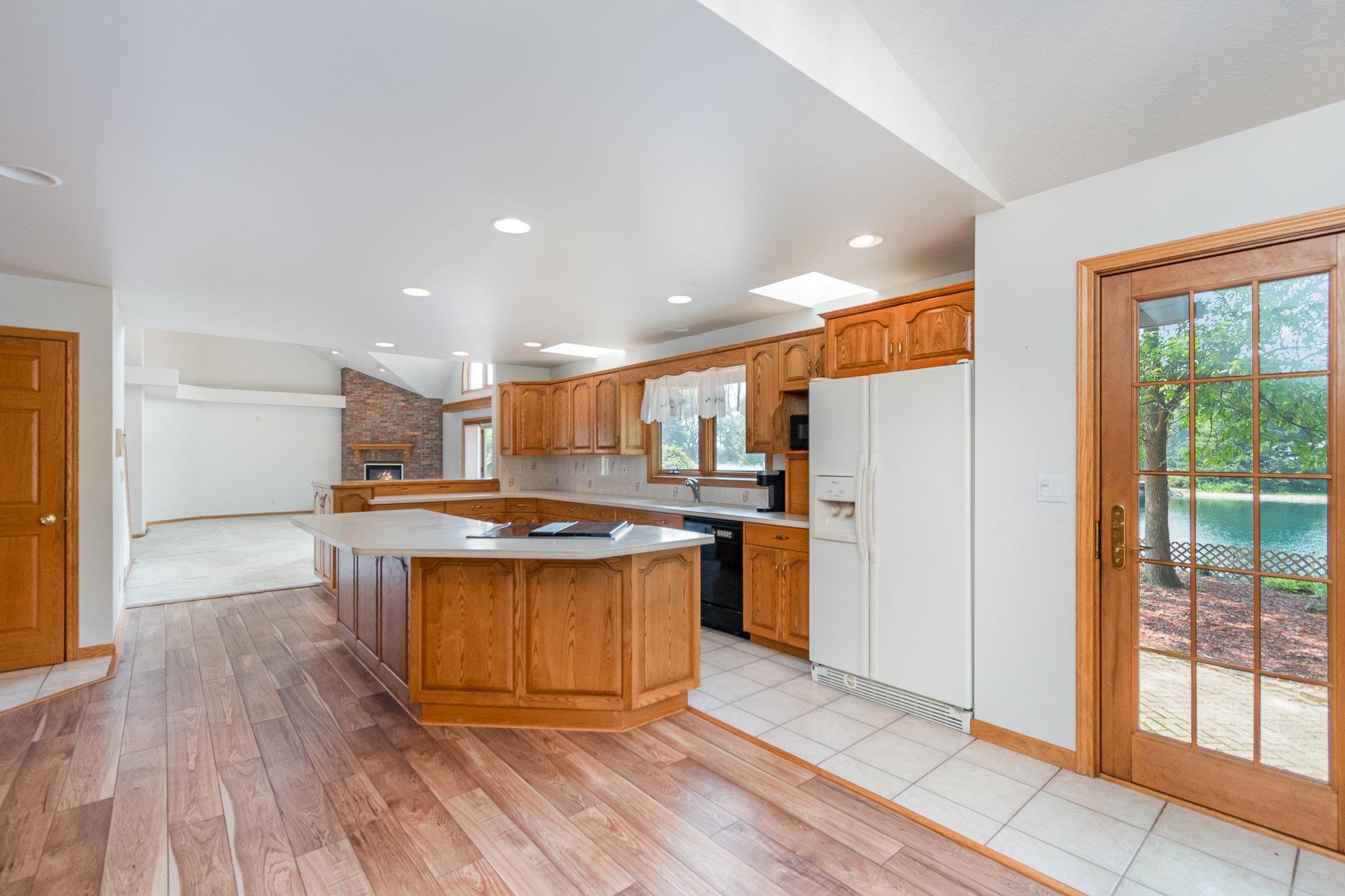 1101 East Beaver Road Kawkawlin, MI 48631 - Photo 11 of 52
