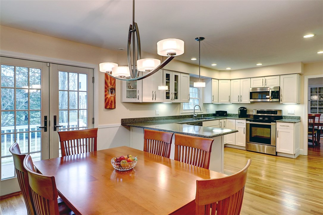 4 Briarfield Road Barrington, RI 02806 - Photo 11 of 28