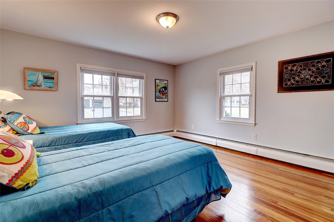4 Briarfield Road Barrington, RI 02806 - Photo 20 of 28