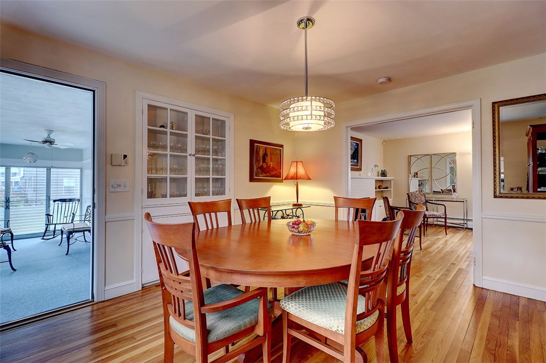 4 Briarfield Road Barrington, RI 02806 - Photo 5 of 28