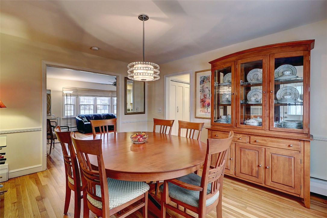 4 Briarfield Road Barrington, RI 02806 - Photo 6 of 28