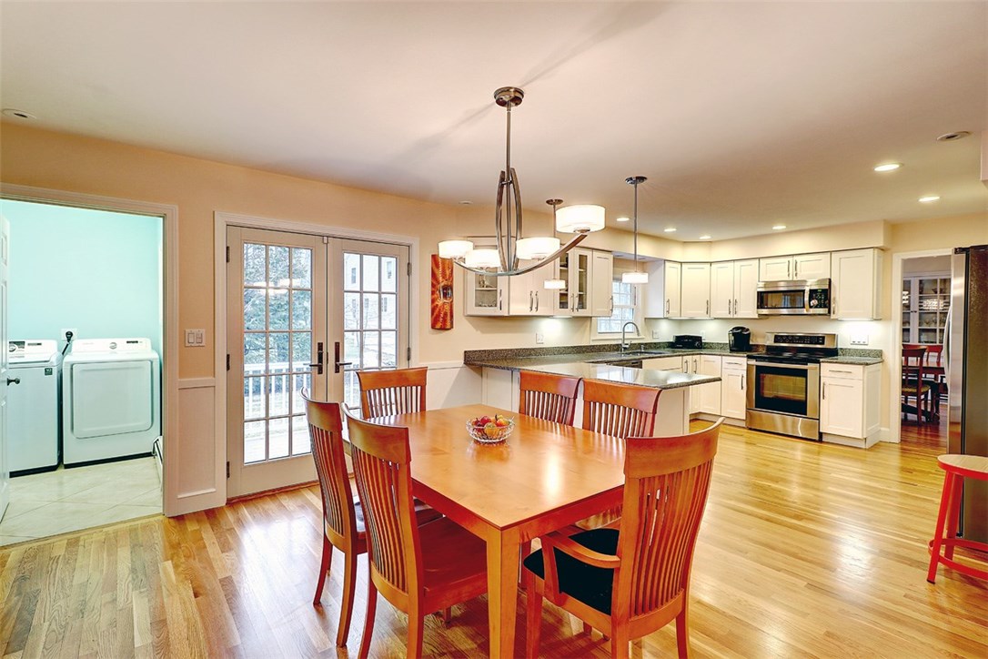 4 Briarfield Road Barrington, RI 02806 - Photo 10 of 28