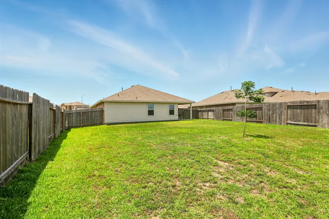 $2,100 | 21402 Wimborne Glen Way, Katy, TX 77449
