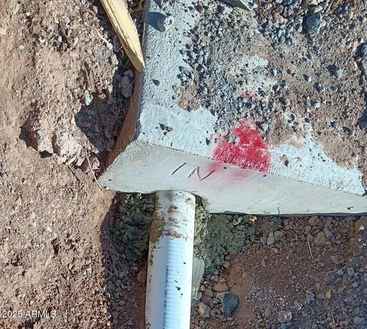 a picture of a wall with a couch