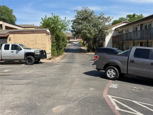 $129,900 | 6012 Westridge Lane, Unit 610, Fort Worth, TX 76116
