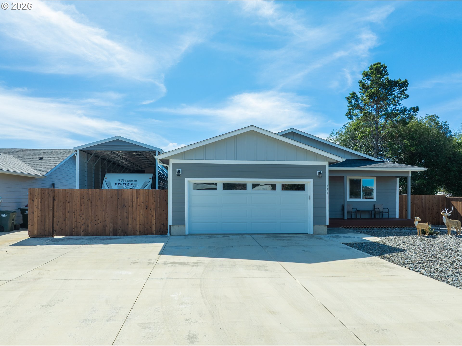 829 Jacobson Way Lakeside, OR 97449 - Photo 35 of 39 front view of a house