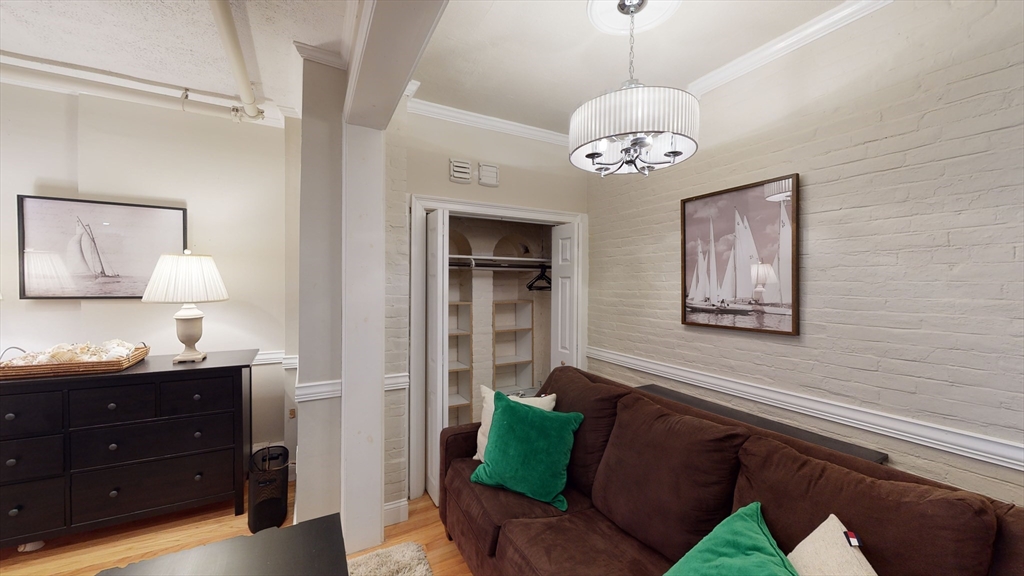 290 Beacon Street, Unit 2 Boston, MA 02116 - Photo 8 of 23