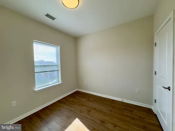 $1,699 | 5910 Arizona Avenue, Unit 5910B, Baltimore, MD 21206