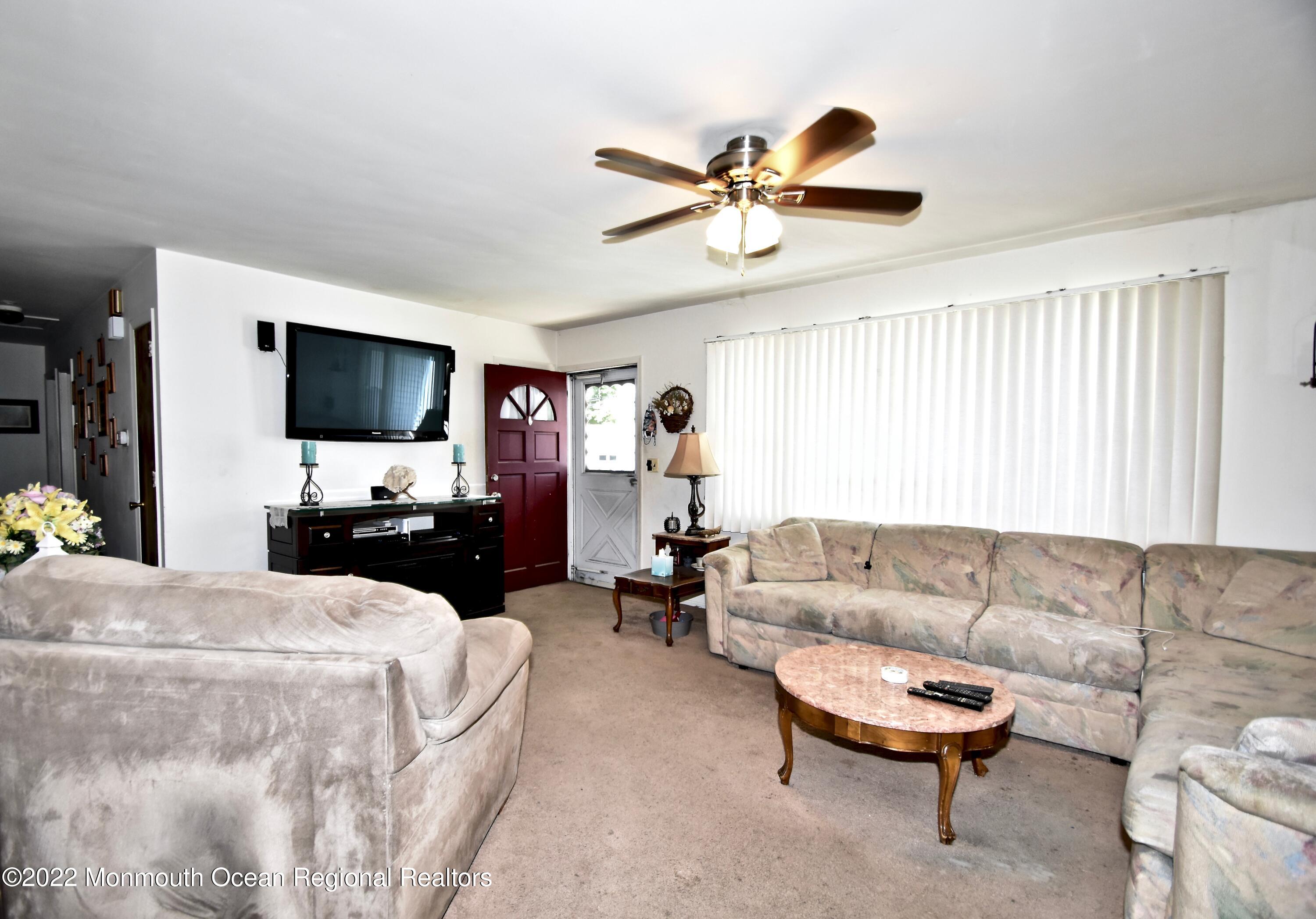 715 Hardean Road Brick, NJ 08724 - Photo 7 of 24 DSC_0121