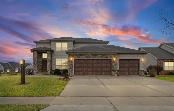 $495,000 | 412 Potomac Avenue, Savoy, IL 61874