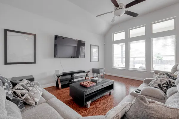 $3,750 | 18012 Leccion Drive, Pflugerville, TX 78660