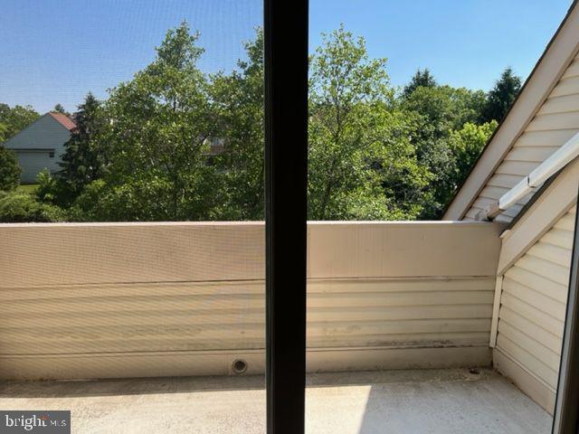 243 Tavistock Road Cherry Hill, NJ 08034 - Photo 21 of 27 View of Uncovered Balcony 2