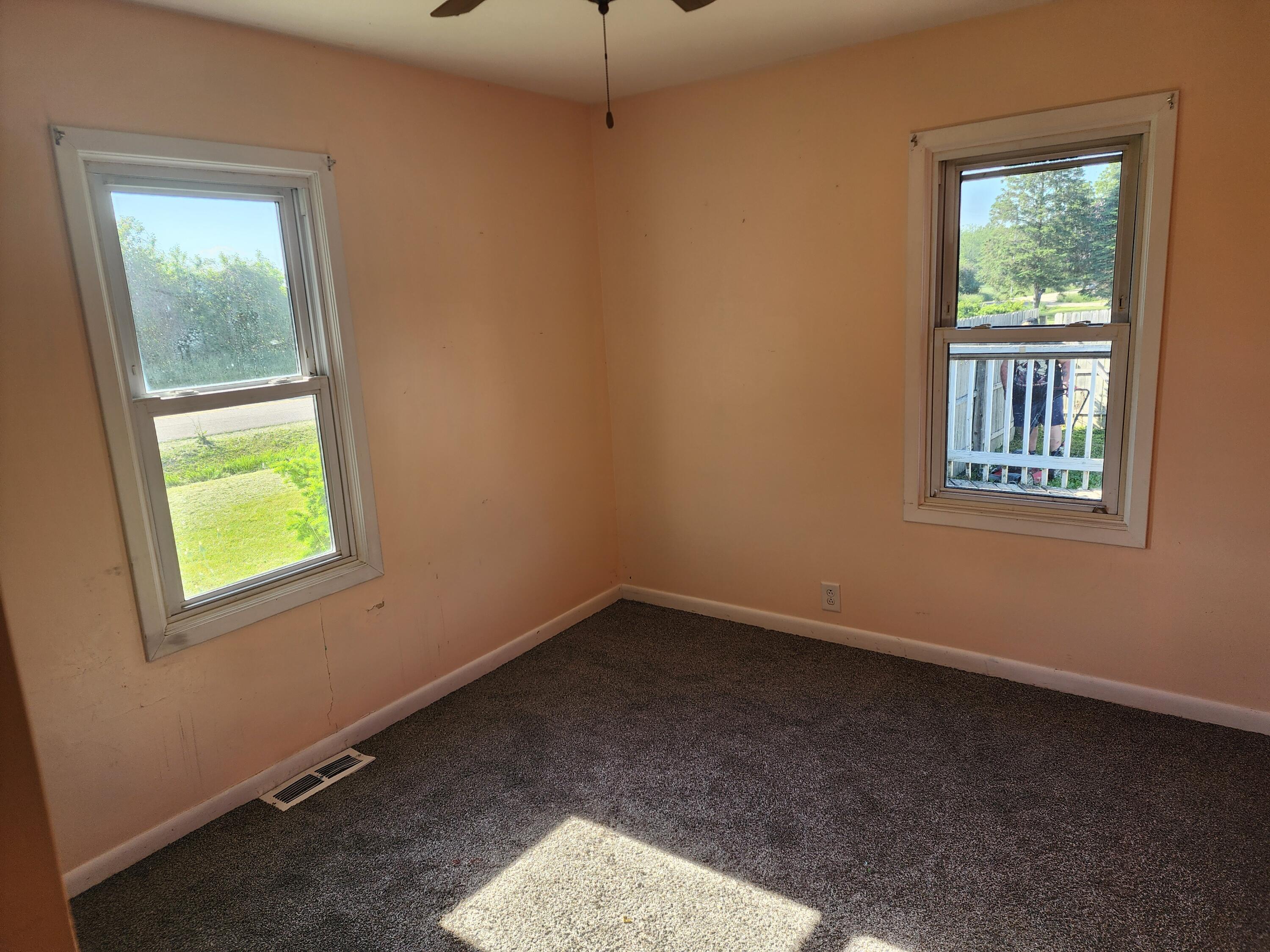 22320 121st Street Bristol, WI 53104 - Photo 10 of 27 1233