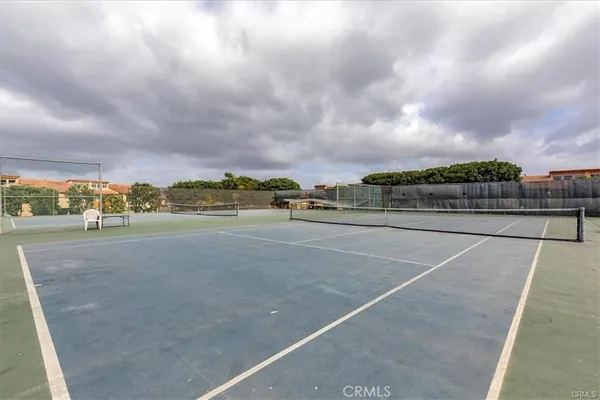 a view of a tennis court